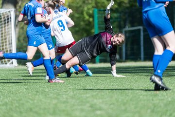 Bild 30 - wCJ Hamburger SV - VfL Pinneberg : Ergebnis: 9:0